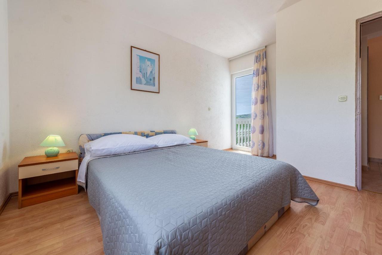 Olive Gardens Apartment *