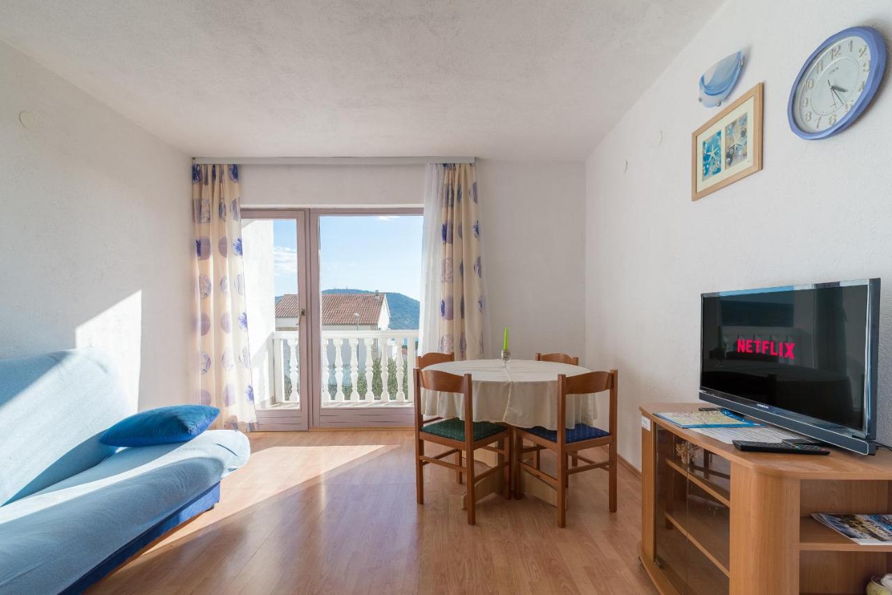 Olive Gardens Apartment *
