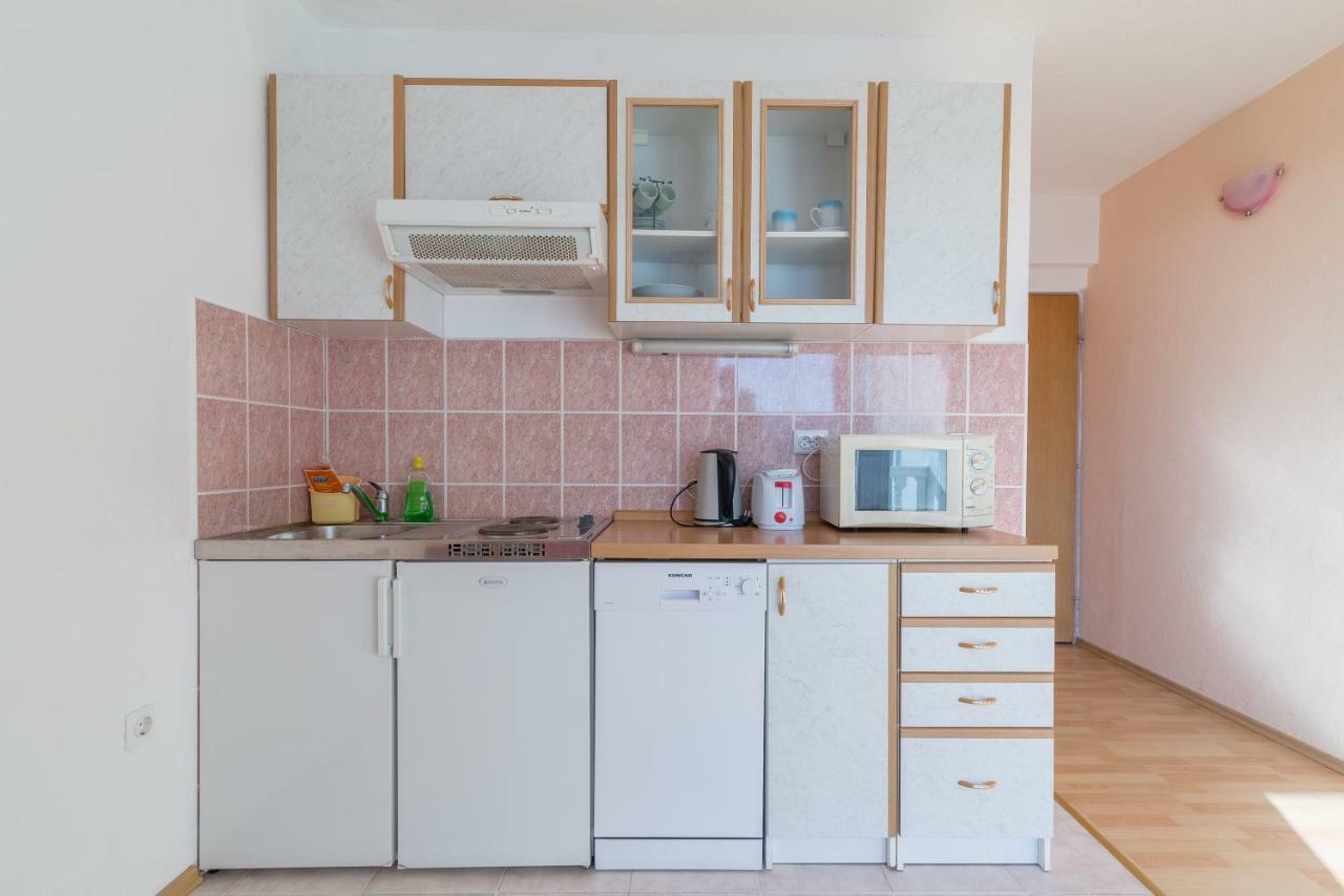 Olive Gardens Apartment *